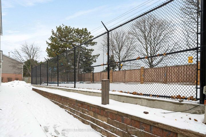 Photo 22 at 78 - 3079 Fifth Line W, Erin Mills, Mississauga