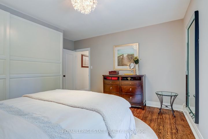 Photo 15 at 2047 Ardleigh Road, FD Ford, Oakville