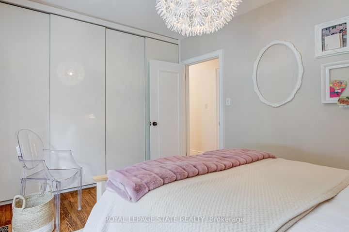 Photo 17 at 2047 Ardleigh Road, FD Ford, Oakville