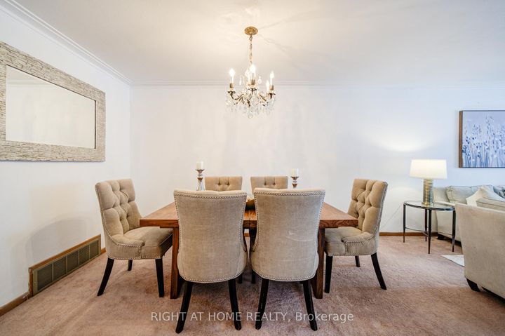 Photo 8 at 14 Castlebury Crescent, Steeles, Toronto