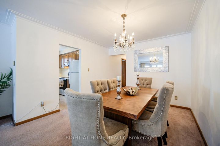 Photo 9 at 14 Castlebury Crescent, Steeles, Toronto