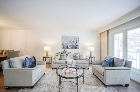 Photo 4 at 14 Castlebury Crescent, Steeles, Toronto