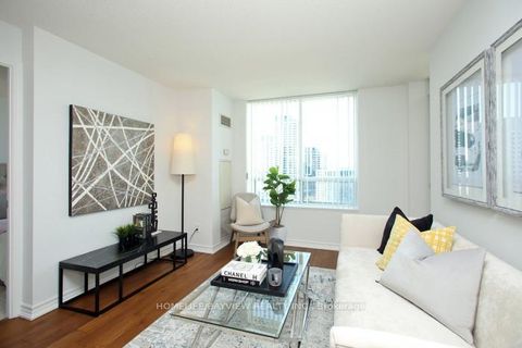 Photo 4 at PH12 - 23 Oneida Crescent, Langstaff, Richmond Hill