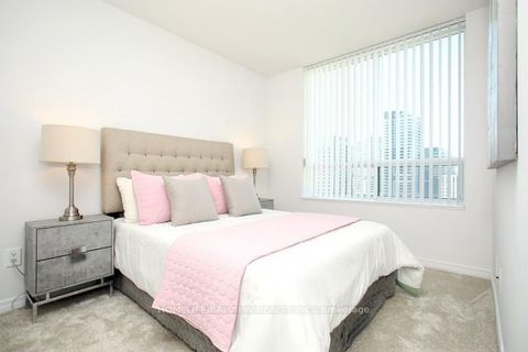 Photo 13 at PH12 - 23 Oneida Crescent, Langstaff, Richmond Hill