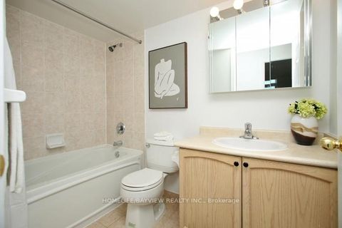 Photo 15 at PH12 - 23 Oneida Crescent, Langstaff, Richmond Hill