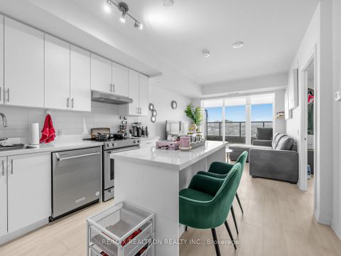 Photo 4 at 230 - 8960 Jane Street, Vellore Village, Vaughan