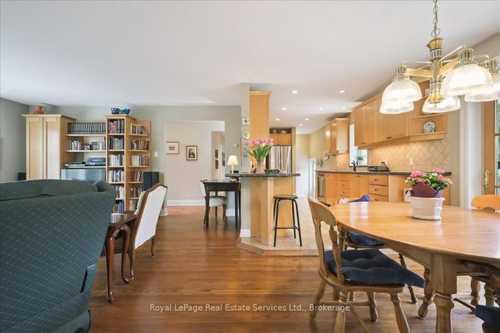 Photo 8 at 281 Pinehurst Drive, FD Ford, Oakville