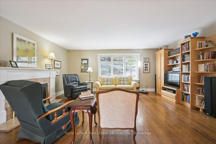 Photo 9 at 281 Pinehurst Drive, FD Ford, Oakville