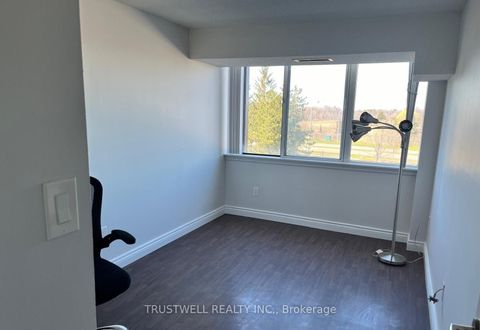 Photo 9 at 1707 - 10 Markbrook Lane, Jamestown, Toronto