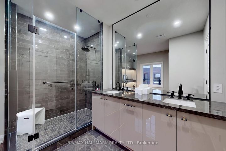 Photo 37 at 31 Naughton Drive, Westbrook, Richmond Hill