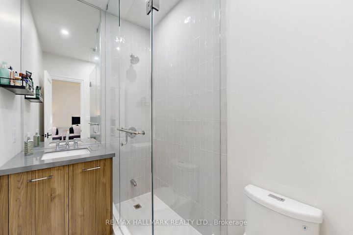 Photo 40 at 31 Naughton Drive, Westbrook, Richmond Hill