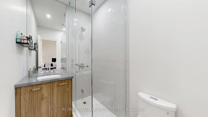 Photo 44 at 31 Naughton Drive, Westbrook, Richmond Hill