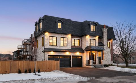 Photo 2 at 31 Naughton Drive, Westbrook, Richmond Hill