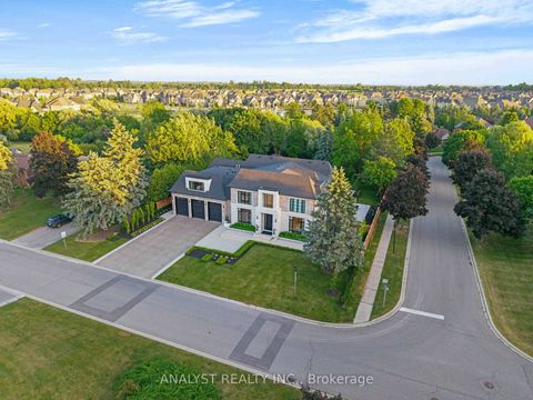 Photo 3 at 81 Ellis Avenue, Nobleton, King