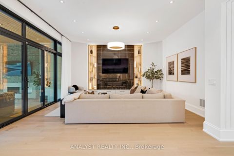 Photo 12 at 81 Ellis Avenue, Nobleton, King