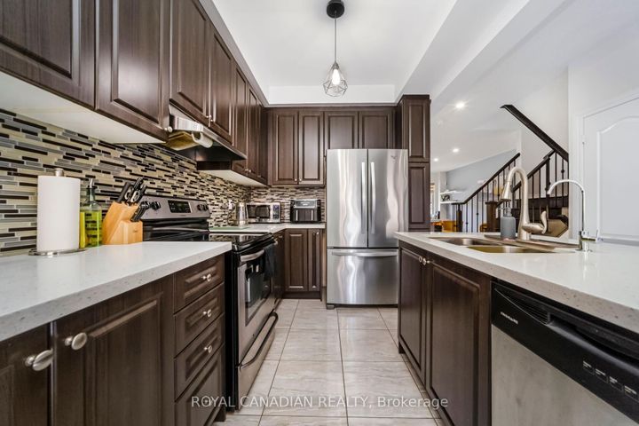 Photo 10 at 10 Yellowknife Road, Wellington, Brampton