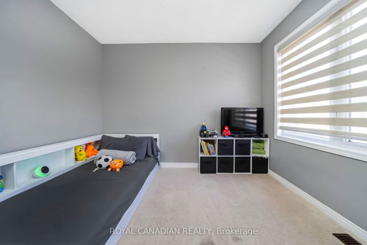 Photo 23 at 10 Yellowknife Road, Wellington, Brampton