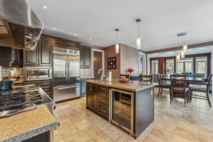 Photo 27 at 9 Flanders Road, Credit Valley, Brampton