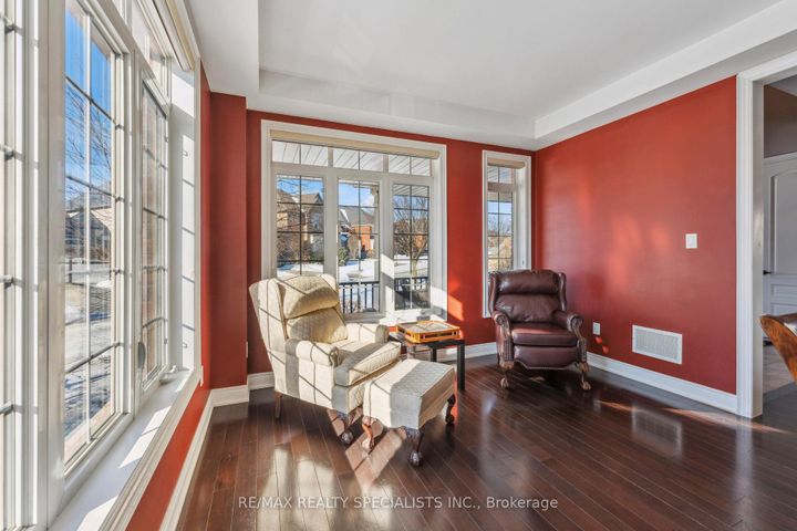 Photo 41 at 9 Flanders Road, Credit Valley, Brampton