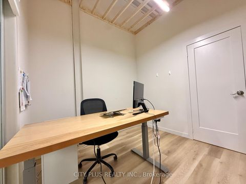 Photo 7 at 89 Bentworth Avenue, Glen Park, Toronto