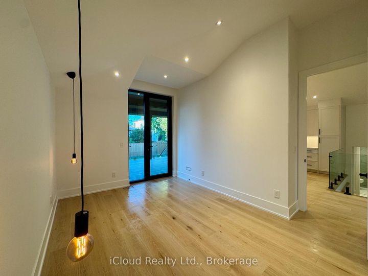 Photo 21 at 201 Troy Street, Mineola, Mississauga