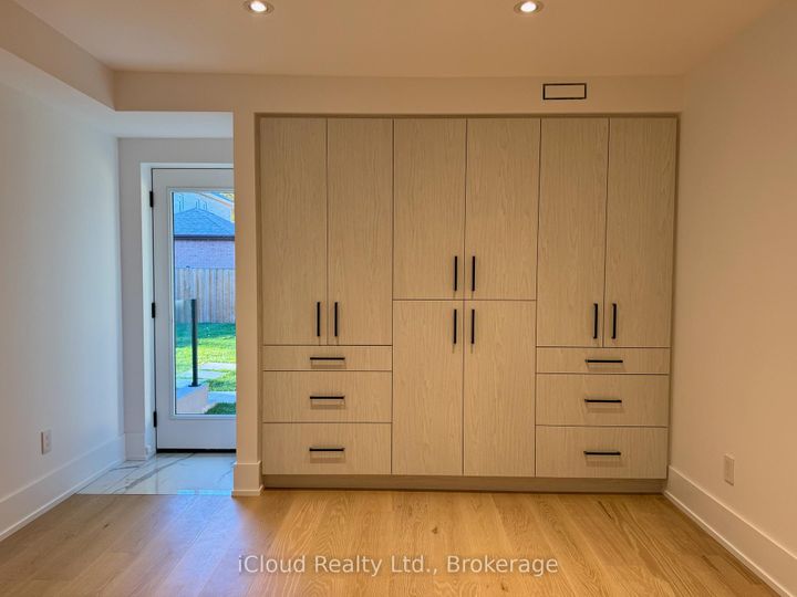 Photo 29 at 201 Troy Street, Mineola, Mississauga