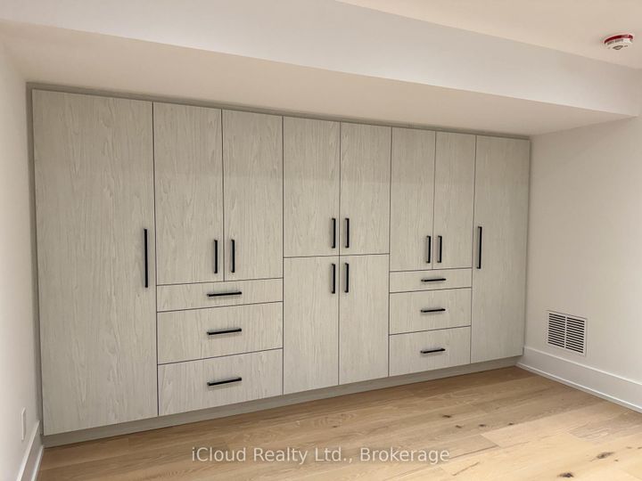 Photo 40 at 201 Troy Street, Mineola, Mississauga