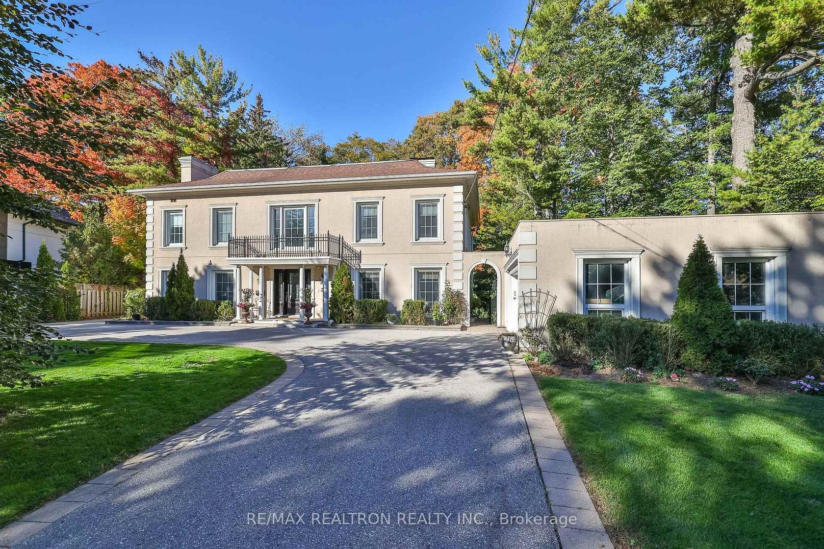 38 Saintfield Avenue, York Mills, Toronto 