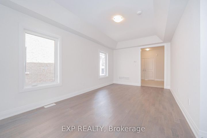 Photo 8 at 114 Seguin Street, Oak Ridges, Richmond Hill