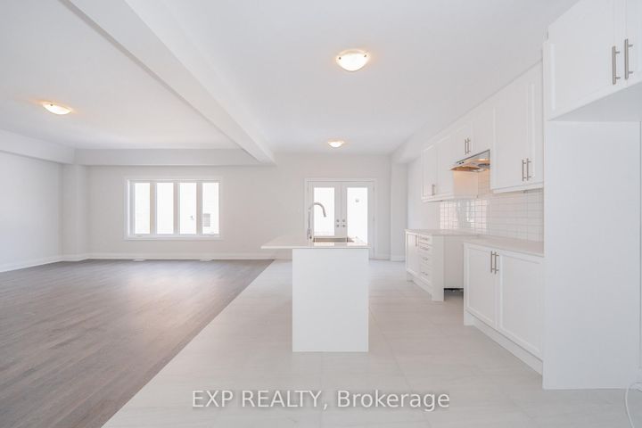 Photo 9 at 114 Seguin Street, Oak Ridges, Richmond Hill