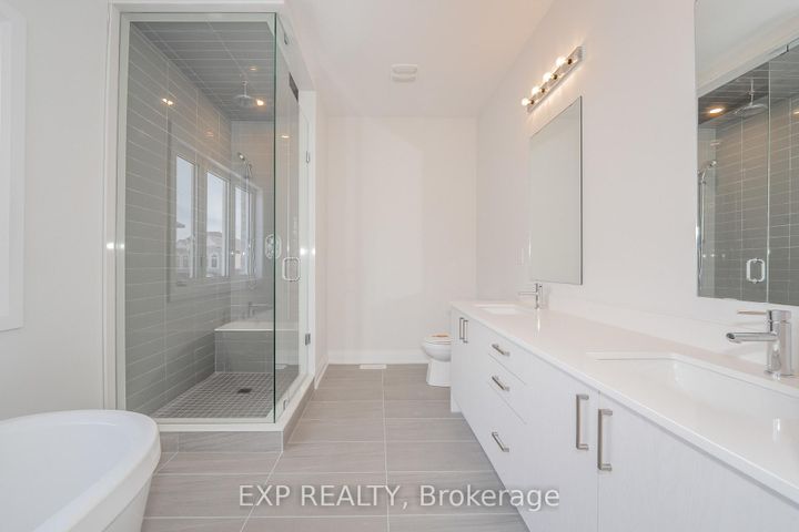 Photo 32 at 114 Seguin Street, Oak Ridges, Richmond Hill