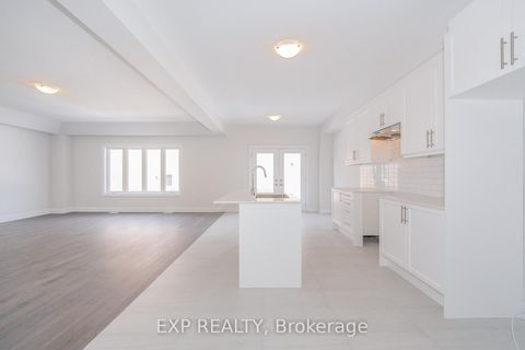 Photo 9 at 114 Seguin Street, Oak Ridges, Richmond Hill