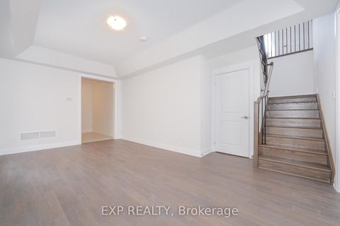 Photo 19 at 114 Seguin Street, Oak Ridges, Richmond Hill