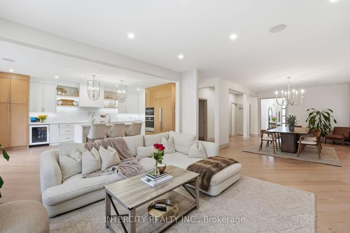 Photo 15 at 568 Grand Trunk Avenue, Patterson, Vaughan