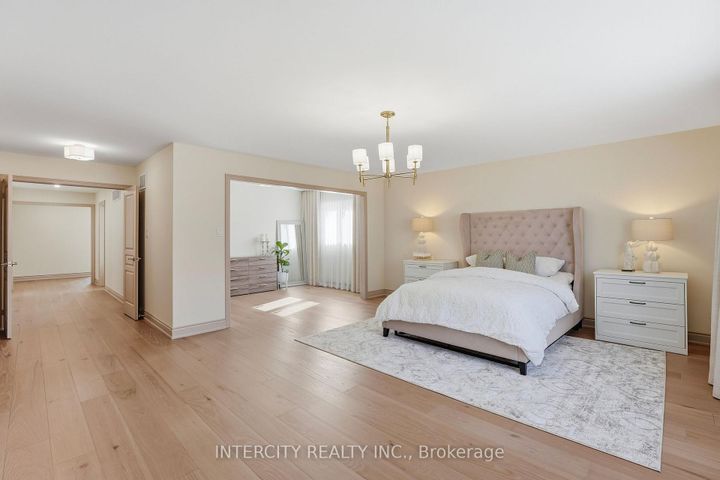 Photo 18 at 568 Grand Trunk Avenue, Patterson, Vaughan