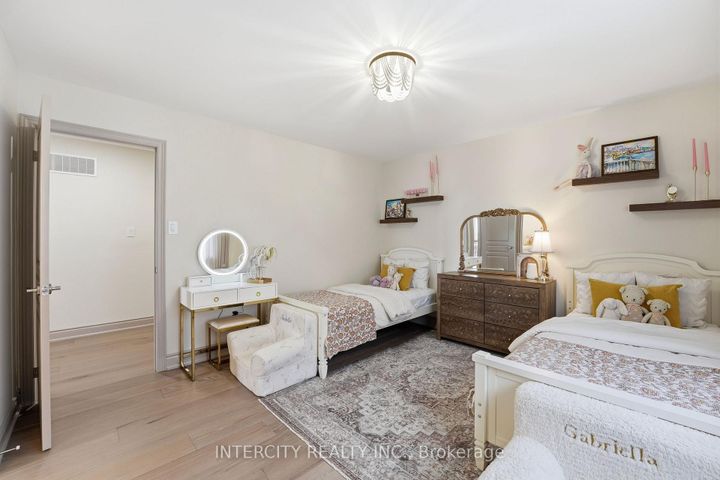 Photo 22 at 568 Grand Trunk Avenue, Patterson, Vaughan