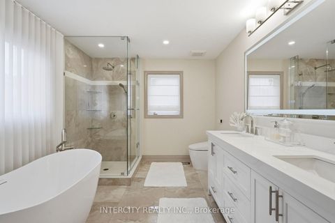 Photo 19 at 568 Grand Trunk Avenue, Patterson, Vaughan