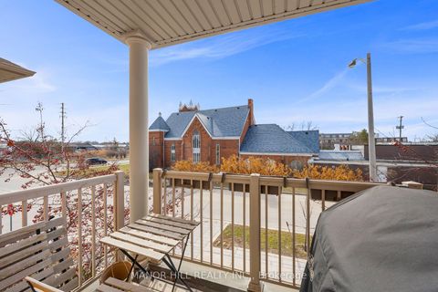 Photo 13 at 12 - 10 Porter Avenue W, West Woodbridge, Vaughan