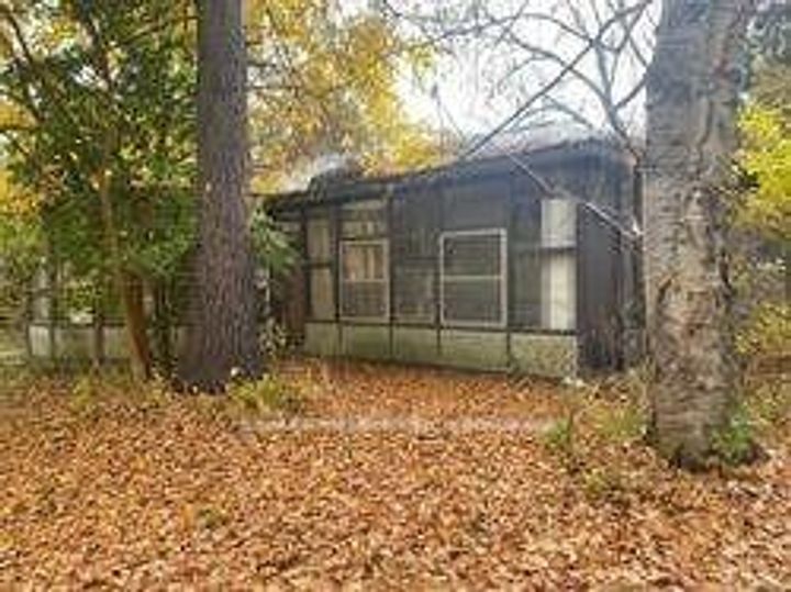 Photo 5 at 52 Proctor Avenue, Grandview, Markham