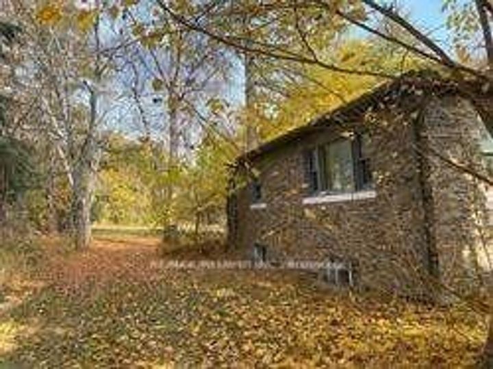 Photo 6 at 52 Proctor Avenue, Grandview, Markham