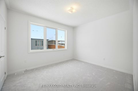 Photo 8 at 251 Wilcox Drive, Stayner, Clearview