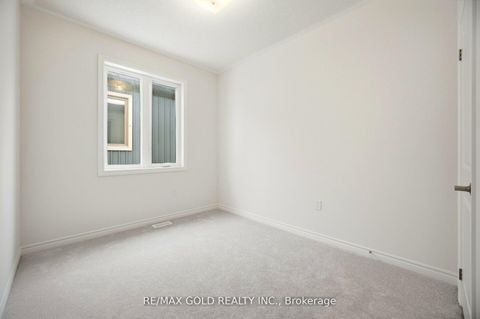 Photo 10 at 251 Wilcox Drive, Stayner, Clearview