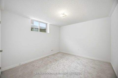 Photo 13 at 251 Wilcox Drive, Stayner, Clearview