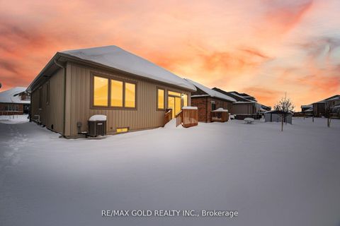 Photo 15 at 251 Wilcox Drive, Stayner, Clearview