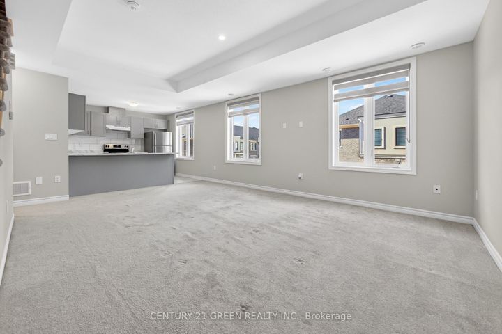 Photo 11 at 76 - 383 Dundas Street E, Waterdown, Hamilton