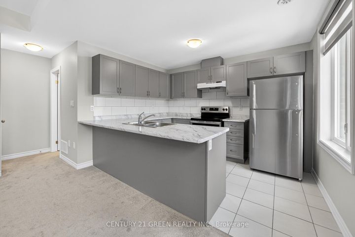 Photo 17 at 76 - 383 Dundas Street E, Waterdown, Hamilton