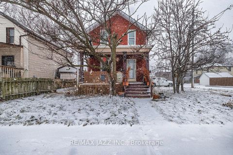 Photo 0 at 548 Front Street, Central, Oshawa