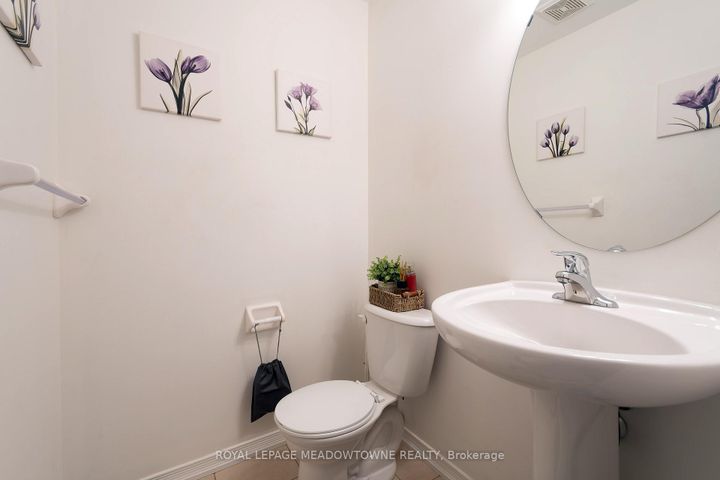 Photo 17 at 113 Cedar Lake Crescent, Bram West, Brampton