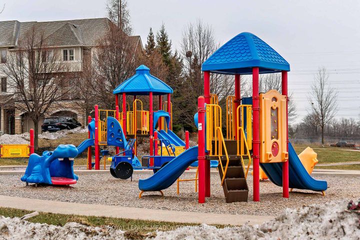 Photo 42 at 113 Cedar Lake Crescent, Bram West, Brampton