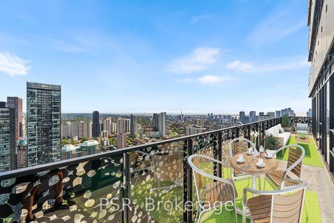 Photo 9 at 4102 - 55 Charles Street E, Yonge Corridor, Toronto